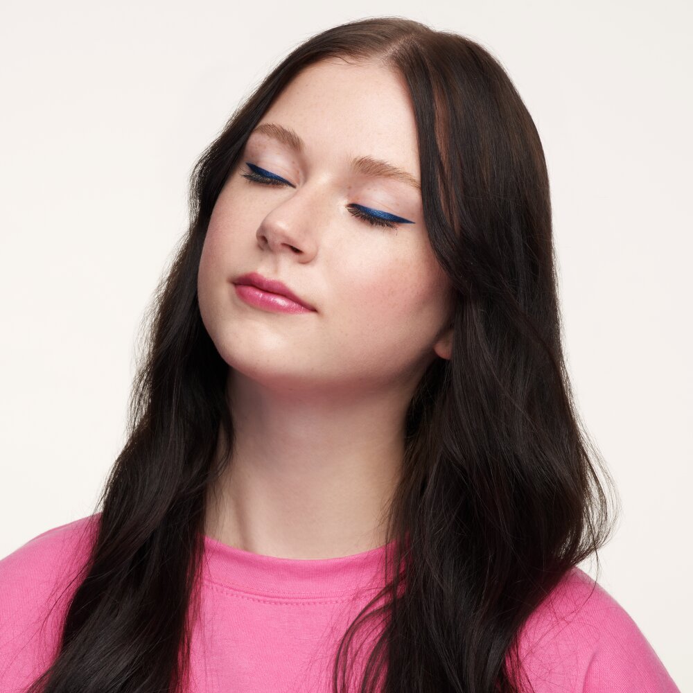 Essence Stay And Play Gel Liner 06 - image 5