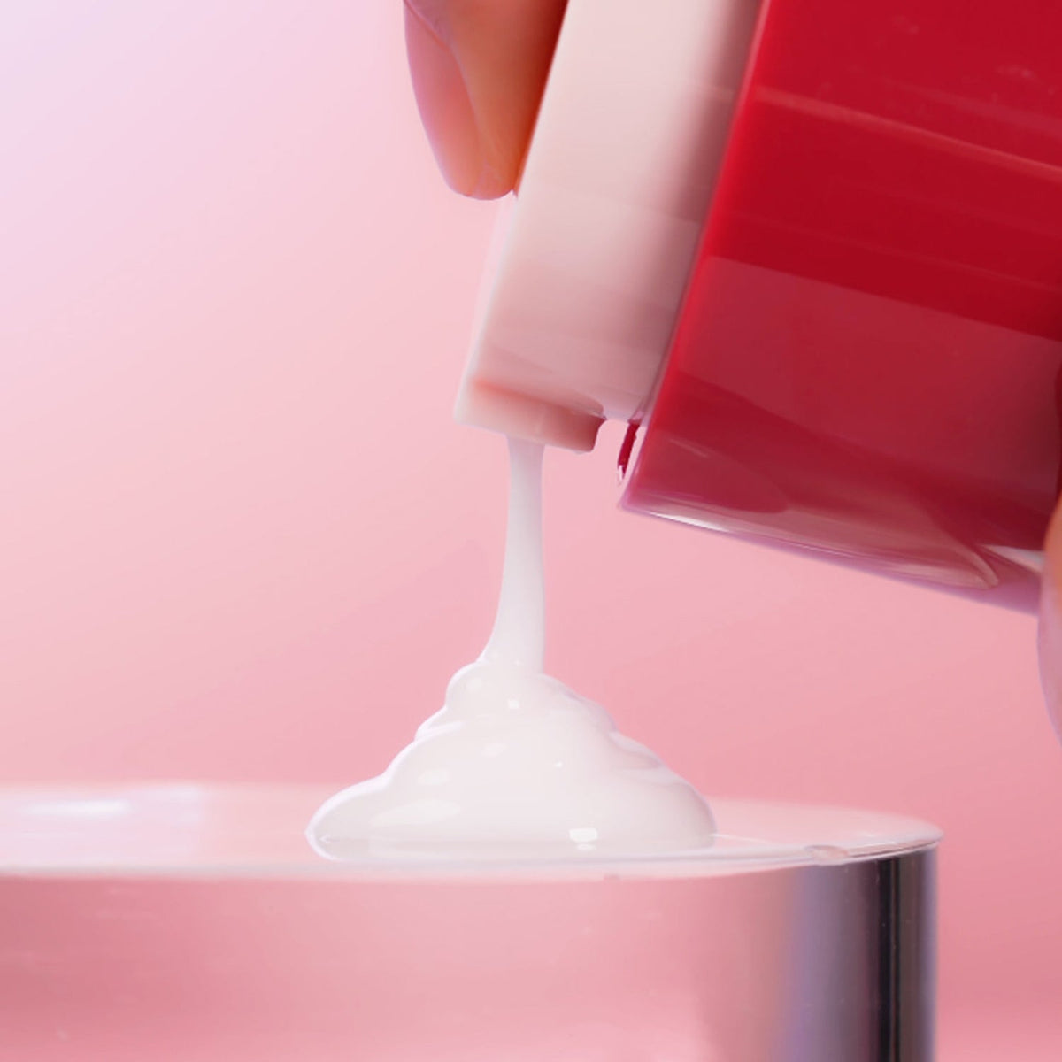 Isntree Plum Peptide Booster 2000s