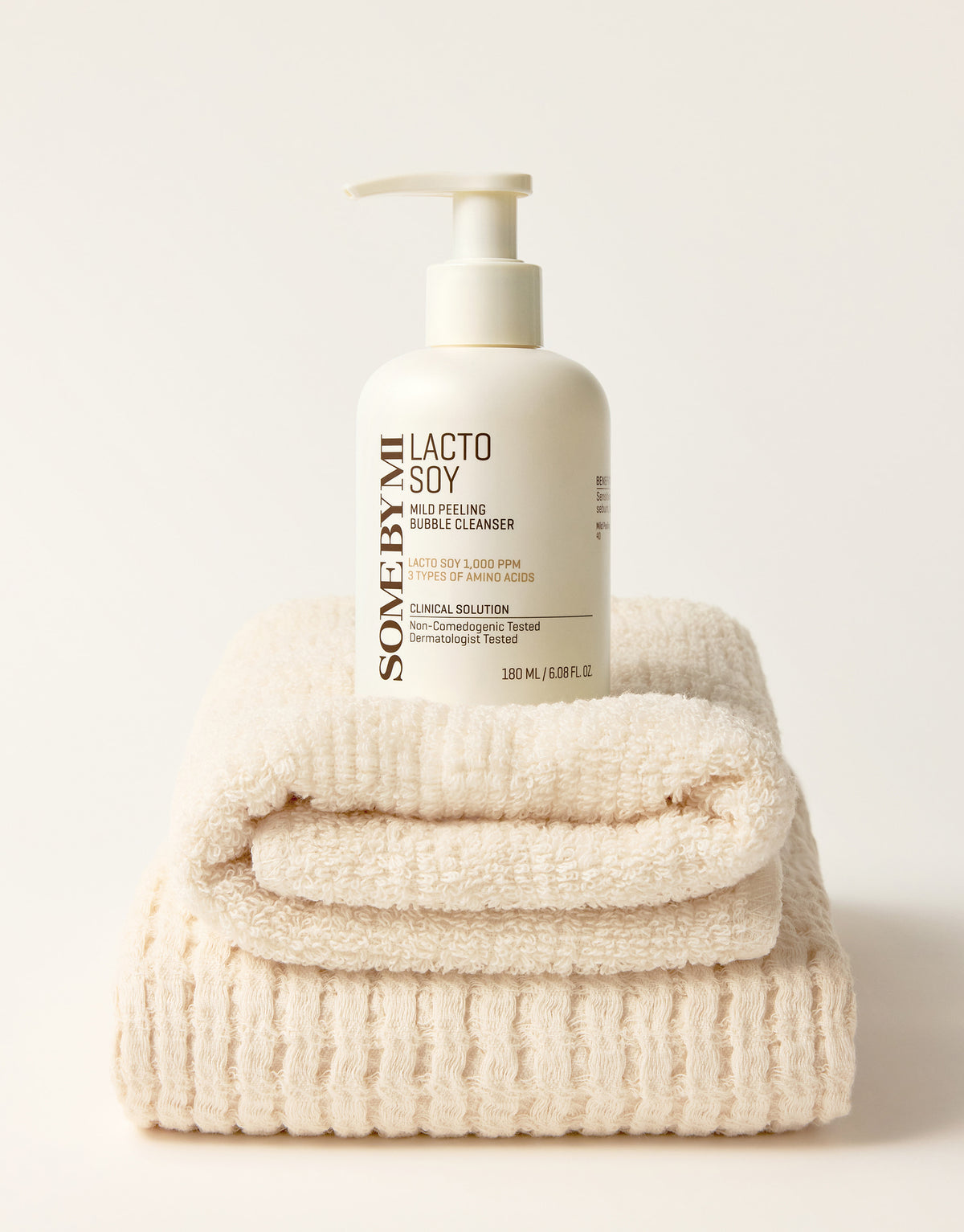 Some By Mi Lactosoy Mild Bubble Peeling Cleanser 180ml - image 4